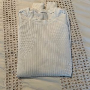 lululemon Restless Pullover